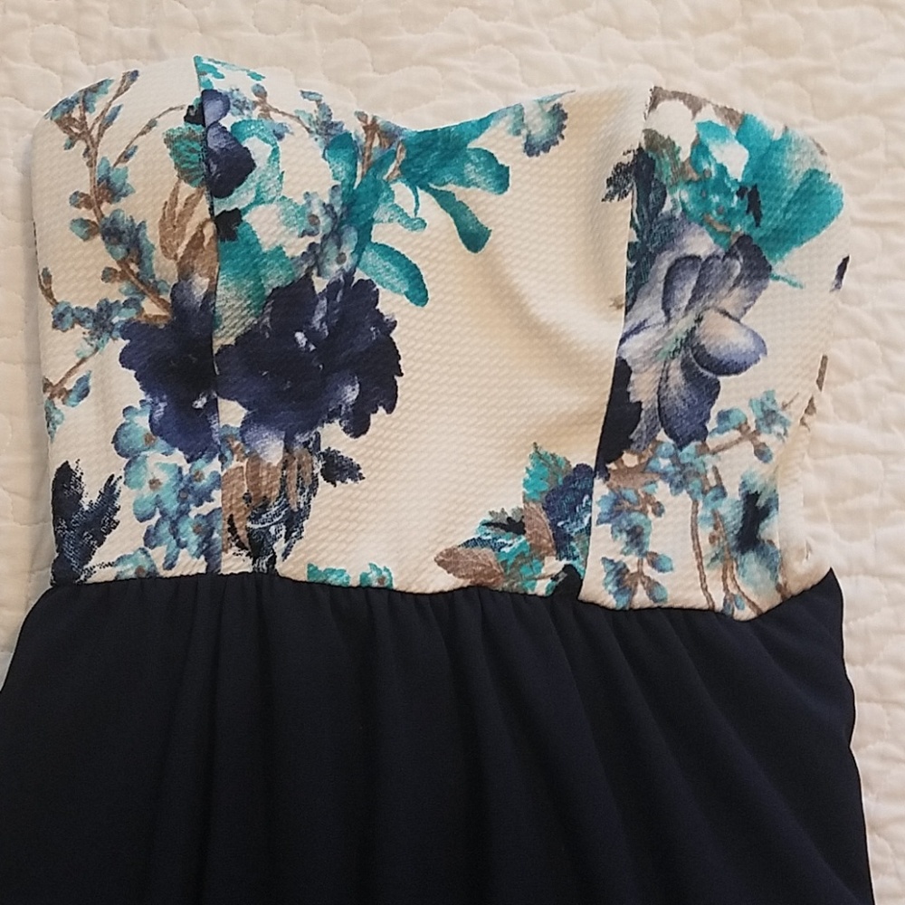 Style Rack Strapless Dress - Picture 2 of 3